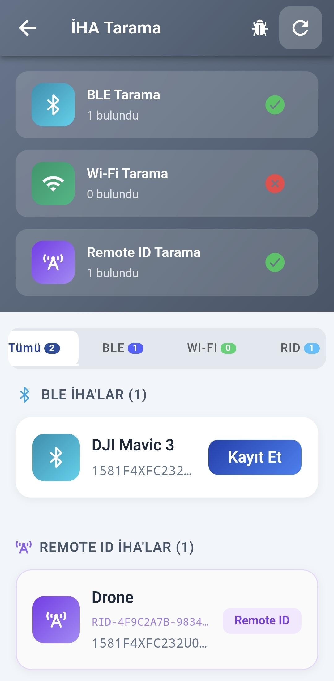 Drone'u aktif hale getirin, cihazınızın Bluetooth özelliğini açarak drone'ları tarayın. Kayıt etmek istediğiniz drone'u seçin.